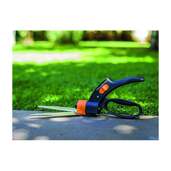 Cesoie Erba Fiskars 32cm: Precisione Servo-System | Guru Garden