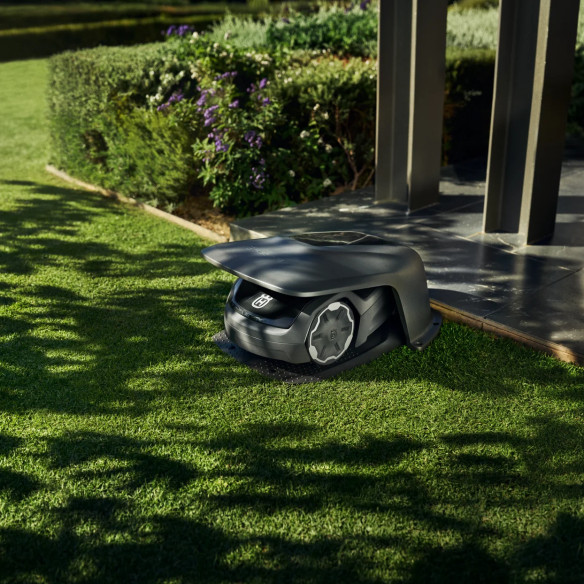 Copristazione Husqvarna per Robot Tosaerba: Protezione Aspire R4 | Guru Garden